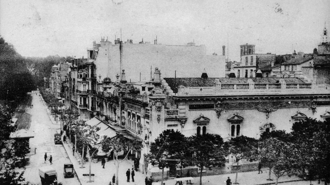 Le boulevard du Square puis de la Méditerranée devenu boulevard Wilson. (collection club cartophile catalan)