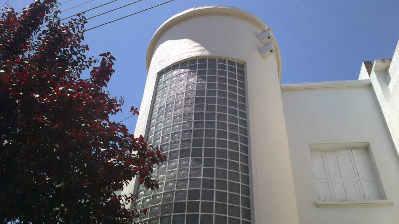 Maison Bouveret de Férid Muchir, 1938, 21 rue Bondurand, angle de la rue Sauvy.