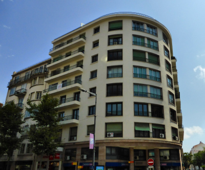 2 Place de Catalogne 