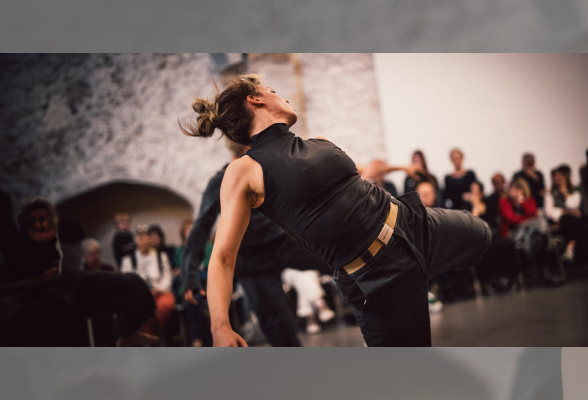 Photo N°1 : ON DANSE À L'ARCHIPEL - NOTRE DERNIÈRE NUIT - ÉPISODES 2 & 3