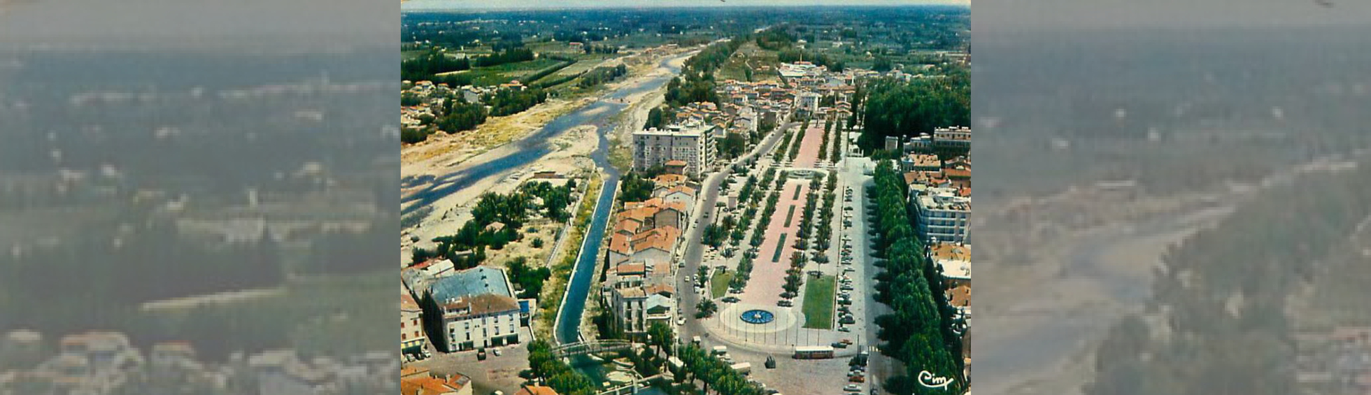 Promenade replantées en 1955,les maronniers ont fait place à uh parking de surface