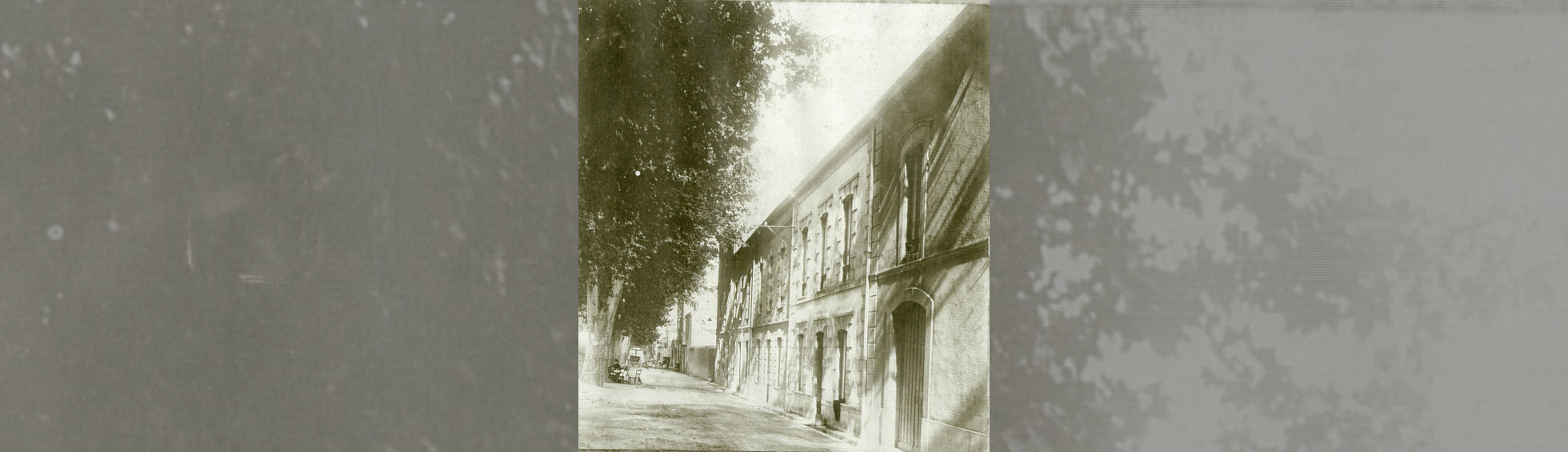 Immeuble Benavail rue rempart Vlleneuve