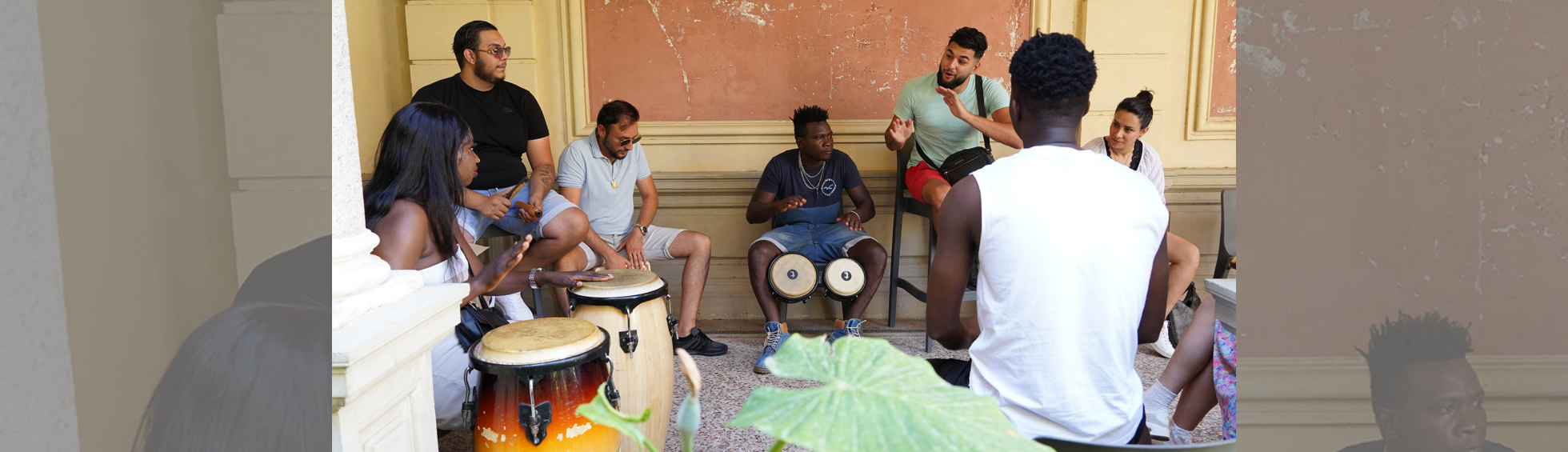 Photo N°1 : EXPOSITION "EXIL & MUSIQUE DU MONDE"