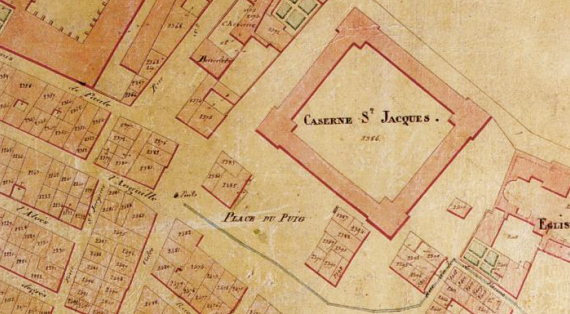 Place du Puig, début 19e siècle, détail du cadastre napoléonien: la caserne carrée avec une grande cour au centre
